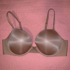 Victoria’s Secret Nude Push-Up Bra